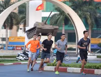 [ẢNH] Xuyên giá lạnh, luyện tập từ tờ mờ sáng để chinh phục Việt dã toàn quốc