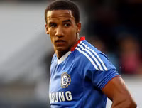 [ẢNH] Những ngôi sao nổi bật từng khoác áo cả Chelsea lẫn Man City