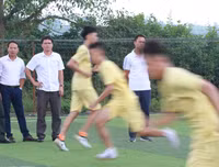 [ẢNH] Á quân THPT Phùng Khắc Khoan tích cực tập dứt điểm trước ngày ra quân
