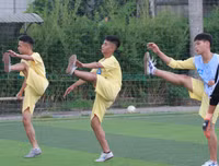 [ẢNH] Á quân THPT Phùng Khắc Khoan tích cực tập dứt điểm trước ngày ra quân