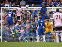 [ẢNH] Chelsea đánh rơi chiến thắng, Lampard như ngồi trên đống lửa