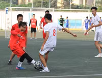 [Ảnh] Quyết liệt cuộc đua vé đi tiếp của 32 đội bóng trong lượt trận chiều 1-11