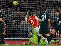 [ẢNH] Arsenal đã xuất sắc hủy diệt M.U như thế nào?