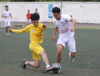 Giành vé bán kết kịch tính, THPT Nguyễn Thị Minh Khai lại mơ vô địch
