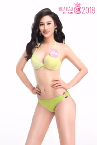 Trọn bộ ảnh bikini nóng bỏng của 30 ứng viên 