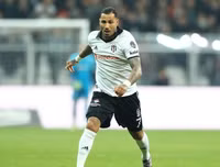 [ẢNH] Van Nistelrooy, Quaresma và những ngôi sao đình đám từng dính tin đồn sang V-League