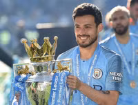 [ẢNH] 50 thương vụ xuất sắc nhất lịch sử Premier League (P2): Ronaldo xếp thứ 8, vậy ai là số 1?