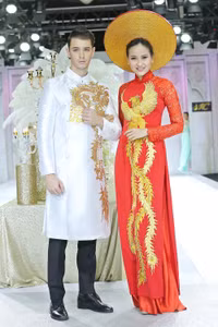 NTK Minh Châu sáng tạo áo dài cưới cho giới thứ 3