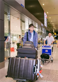 Cận cảnh chàng trai vừa đăng quang 