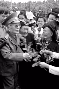 [ẢNH] Những hình ảnh xúc động về Đại tướng Võ Nguyên Giáp