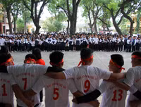 Thầy trò trường Nguyễn Thị Minh Khai tưng bừng xuất quân