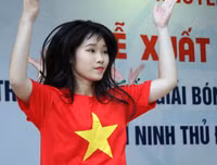 Thầy trò trường Nguyễn Thị Minh Khai tưng bừng xuất quân