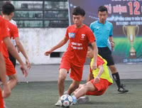 [ẢNH] Hai chiều cảm xúc sau loạt penalty đưa THPT Phùng Khắc Khoan vào vòng 1/8