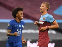 [ẢNH] Vừa diện trang phục mới, Chelsea đã thua sốc