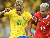 [ẢNH] Ronaldo thăng hoa, Messi, Salah và Neymar đều 