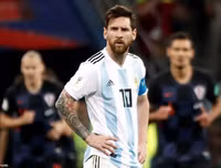 [ẢNH] Messi hóa 