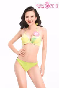 Trọn bộ ảnh bikini nóng bỏng của 30 ứng viên 