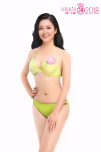 Trọn bộ ảnh bikini nóng bỏng của 30 ứng viên 