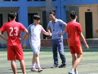 [ẢNH] Đội nắng luyện tập, chờ ngày tranh tài giải bóng đá học sinh Hà Nội 2018