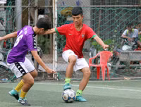[ẢNH] Đội nắng luyện tập, chờ ngày tranh tài giải bóng đá học sinh Hà Nội 2018