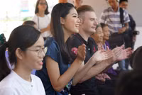 Á hậu Thanh Tú 