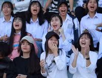 [ẢNH] Khoảnh khắc vỡ òa trên chấm luân lưu của ĐKVĐ Trương Định trước Hoài Đức A