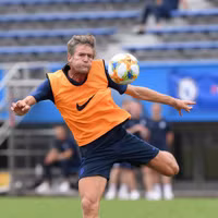[ẢNH] Khó nhịn cười với khuôn mặt Ronaldo, Messi và hàng loạt ngôi sao khi về già