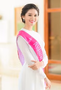 [ẢNH] Dàn mỹ nhân tham gia chạy Việt dã toàn quốc báo Tiền Phong 2018