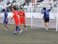 [Ảnh] Quyết liệt cuộc đua vé đi tiếp của 32 đội bóng trong lượt trận chiều 1-11