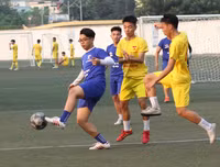 [Ảnh] Quyết liệt cuộc đua vé đi tiếp của 32 đội bóng trong lượt trận chiều 1-11