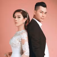 Ca sĩ chuyển giới Lâm Khánh Chi chi 1 tỷ đồng nhờ mang thai hộ