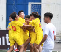 [ẢNH] Loạt trận 10h sáng 3-11 và những khoảnh khắc ấn tượng nhất
