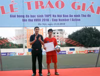 [ẢNH] Toàn cảnh lễ trao giải trận chung kết giải bóng đá học sinh THPT Hà Nội 2018