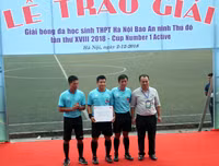 [ẢNH] Toàn cảnh lễ trao giải trận chung kết giải bóng đá học sinh THPT Hà Nội 2018