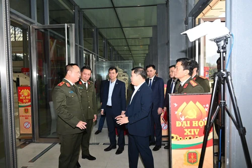 Kiểm tra công tác đảm bảo an ninh địa điểm tổ chức Đại hội XIV của Đảng