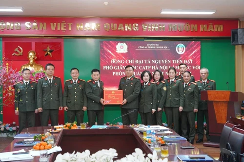 Nâng cao hiệu lực quản lý, siết chặt kỷ cương, xây dựng lực lượng chính quy, tinh nhuệ, hiện đại