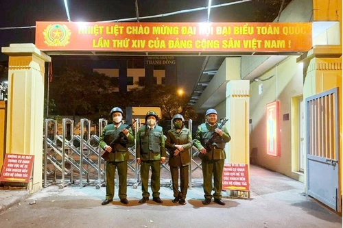 Tuần tra đêm, gác những cung đường bình yên