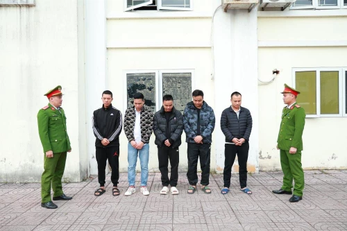 Phá thành công đường dây buôn bán thuốc lá điện tử quy mô đặc biệt lớn với tổng giá trị gần 9 tỷ đồng