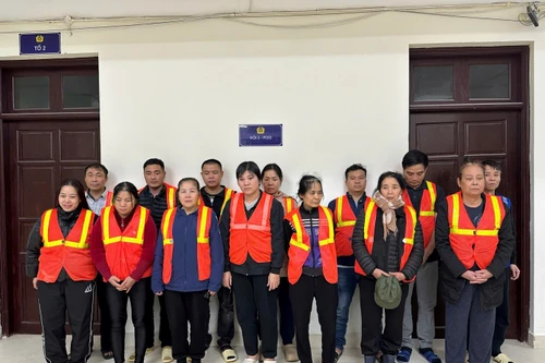 Công an Hà Nội triệt phá ổ nhóm đánh bạc trên sông