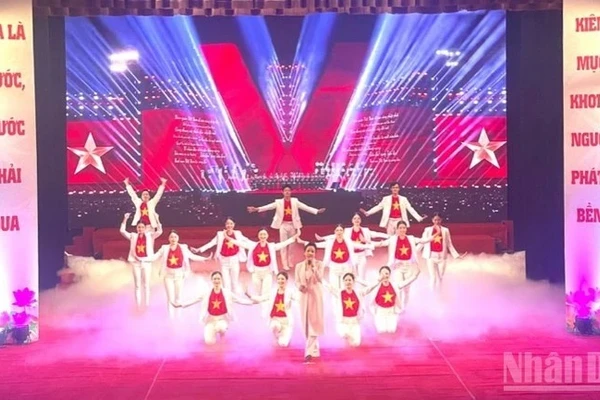 Thi đua yêu nước góp phần chấn hưng và phát triển văn hóa Việt Nam trong kỷ nguyên mới 