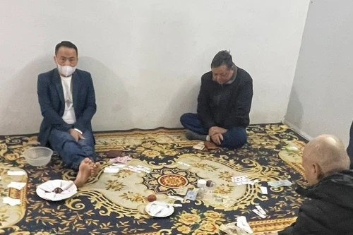 Liên tiếp phát hiện, bắt giữ các vụ đánh bạc, môi giới mại dâm