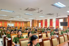 Tập huấn nghiệp vụ liên quan đến khai báo tạm trú cho người nước ngoài 