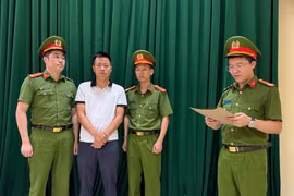 Khởi tố đối tượng xâm phạm quyền sở hữu công nghiệp