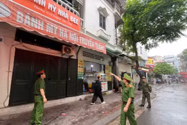 Đồng lòng quyết tâm giải quyết những tồn tại về trật tự đô thị tại phường Phương Liệt