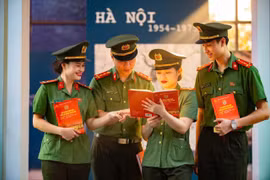 Tư liệu quý về chặng đường “hoa lửa” của lực lượng Tham mưu Công an Thủ đô 