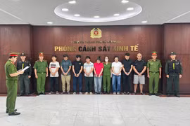 Khởi tố 4 cán bộ kiểm lâm tiếp tay cho tội phạm mua bán động vật hoang dã