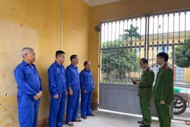 Khởi tố các chủ hộ kinh doanh sản phẩm chì, nhựa tái chế về tội trốn thuế