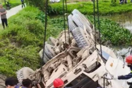 Khẩn trương tổ chức cứu nạn