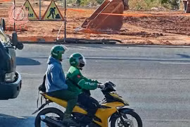 Tìm nhân chứng sự việc