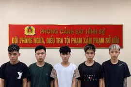 'Truy nóng' 5 đối tượng chặn đường, cướp xe máy của 2 thanh niên
